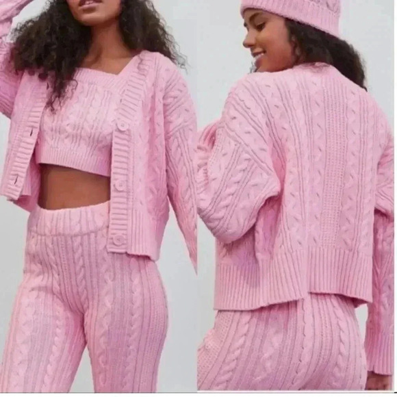 Forever 21 Pink Sweater Top - Picture 3 of 9